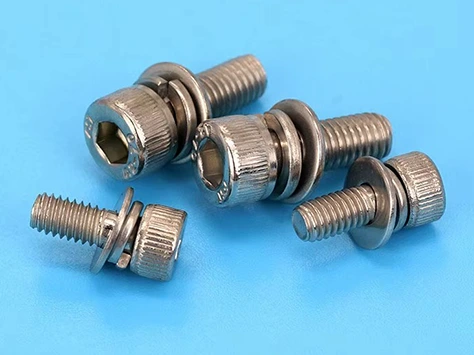 Gebruik en toepassingsbereik van combinateschroeven.